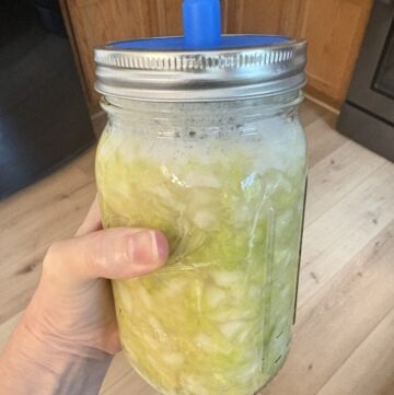 sauerkraut with burping lid